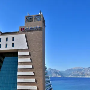 5* Hotel Ramada Plaza